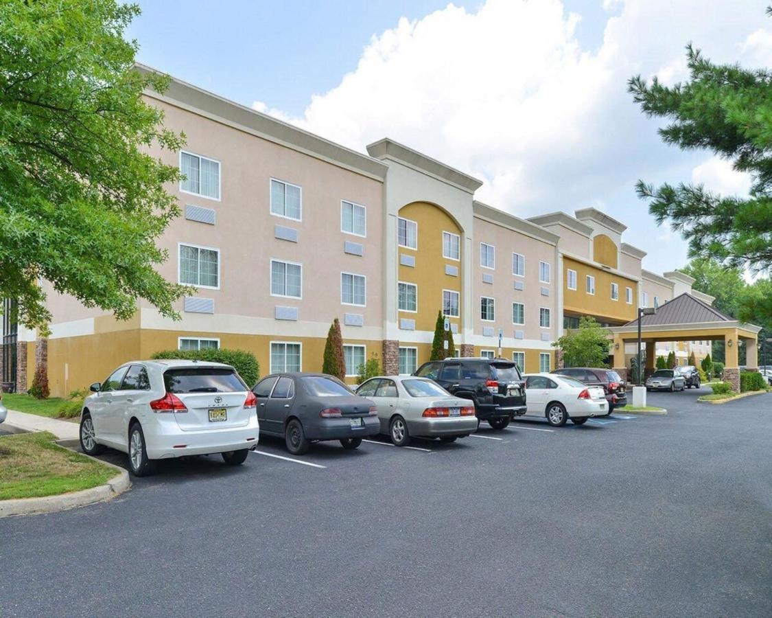 Tinton Falls Inn Exterior foto